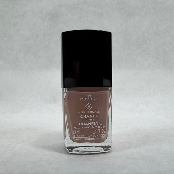 CHANEL Le Vernis Nail Colour - Faussaire 113 - Picture 12 of 15